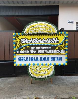 Papan Bunga Duka di Tebing Tinggi Kota